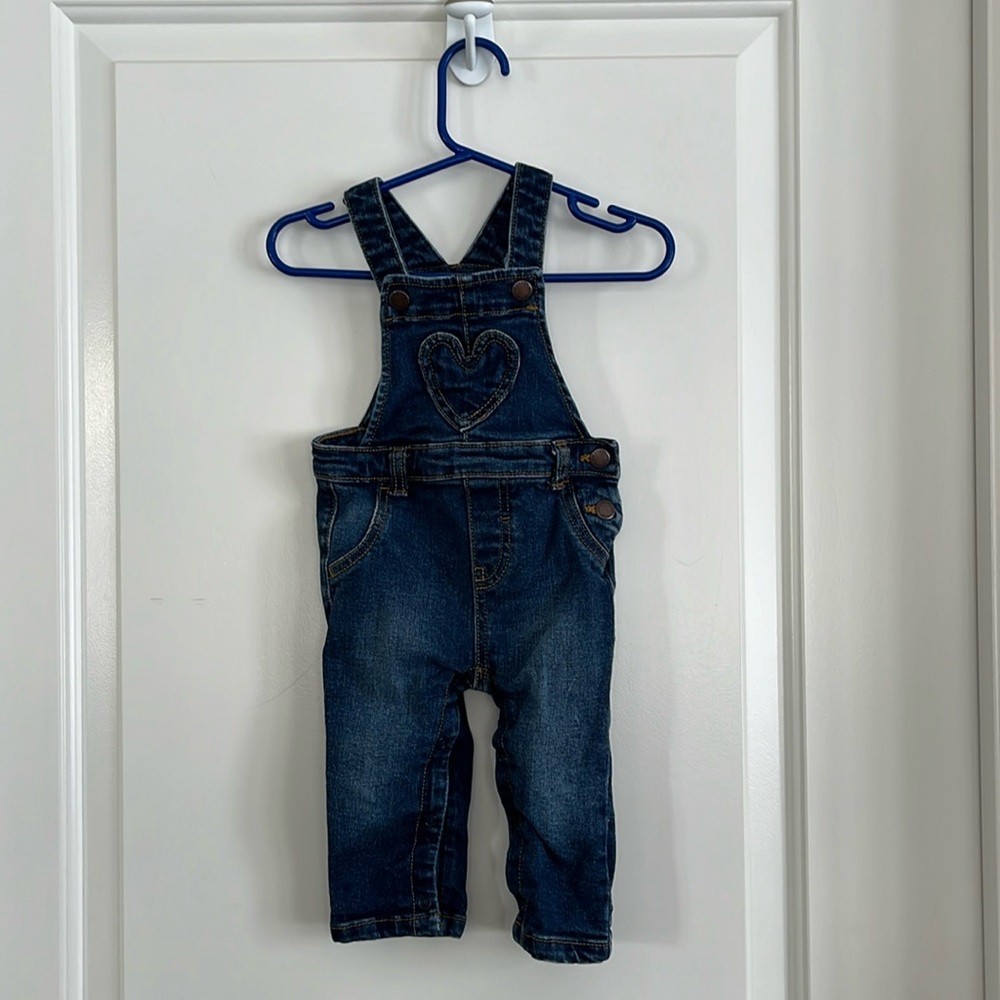 Joe Fresh overall jeans size 6-12M